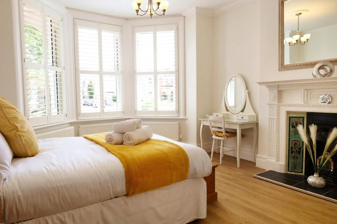 The Grand Avenue Apartment Bournemouth United Kingdom